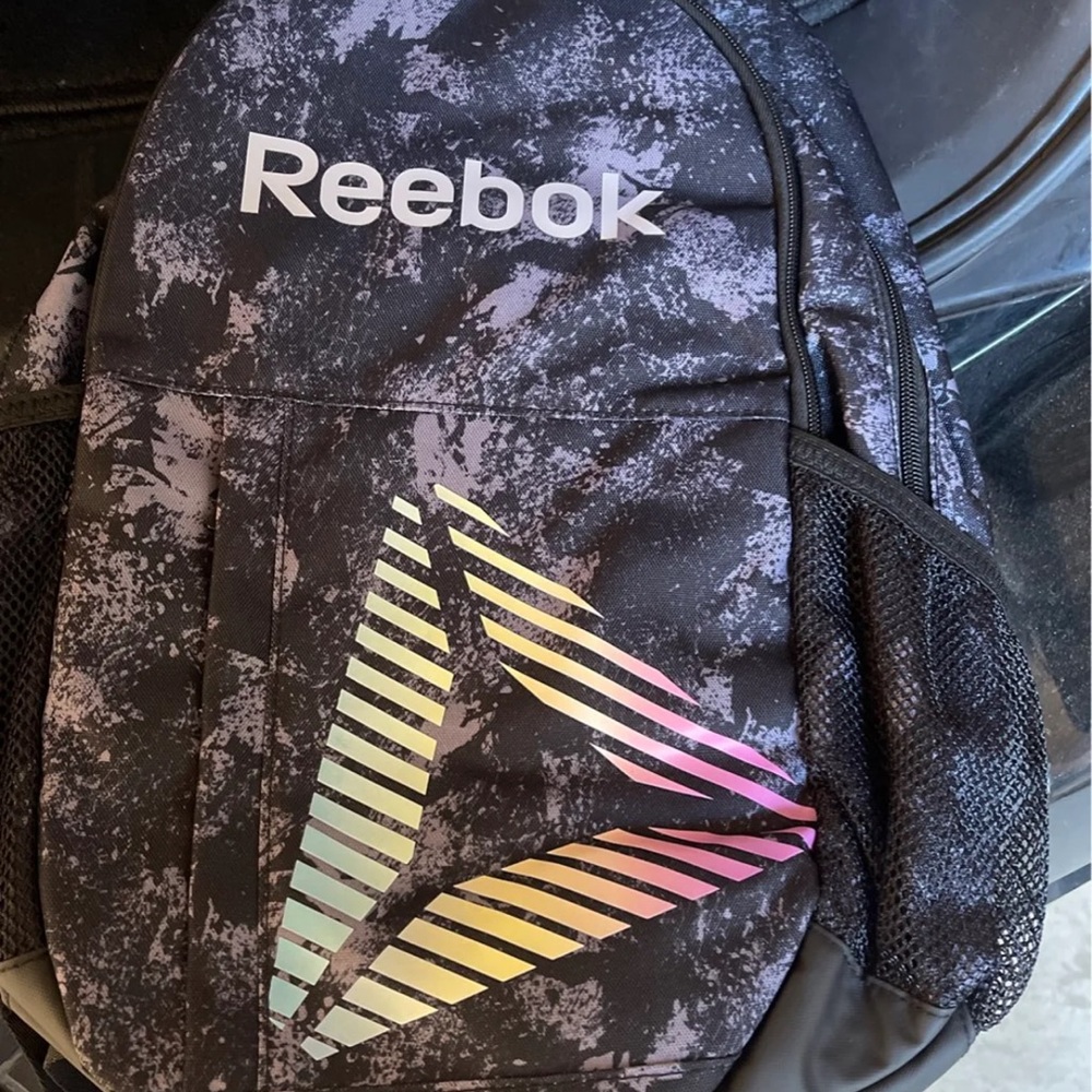 Brand New Reebok Medium Bag Pack